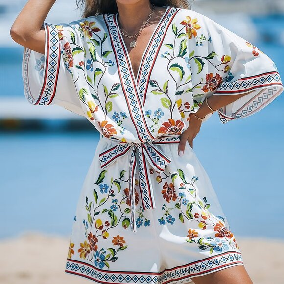 Cupshe White Floral Surplice Half Sleeve Romper Size XL | NWT - Picture 1 of 4